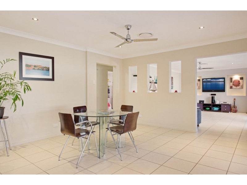 20 Lookout Place, Narangba QLD 4504