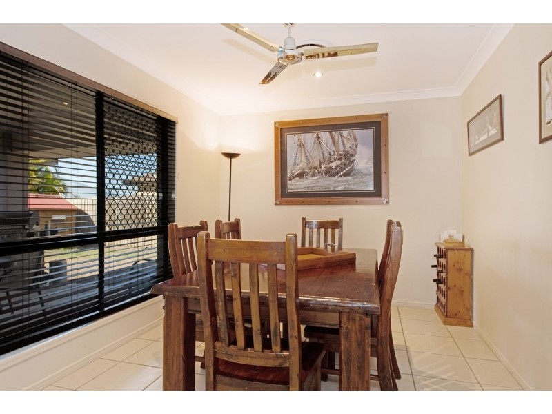 20 Lookout Place, Narangba QLD 4504