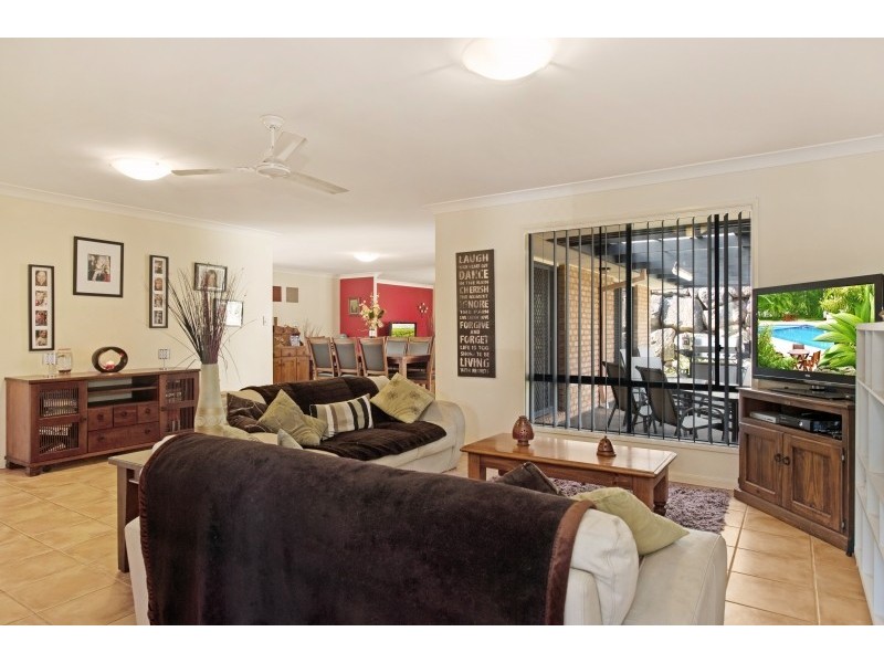 14 Tuckeroo Street, Narangba QLD 4504