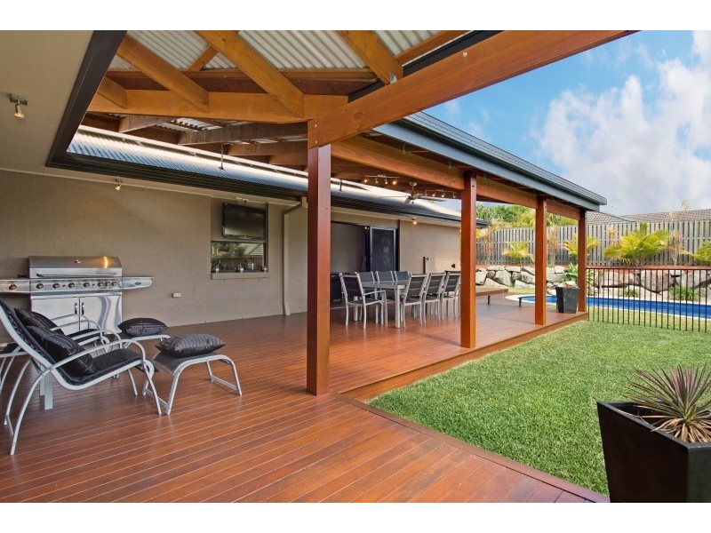 2 Tangerine Court, Narangba QLD 4504