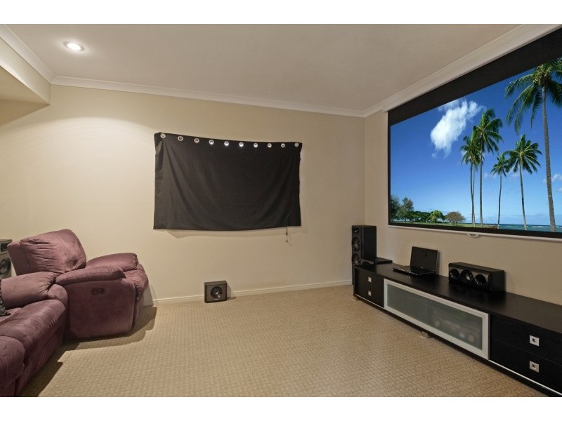 2 Tangerine Court, Narangba QLD 4504