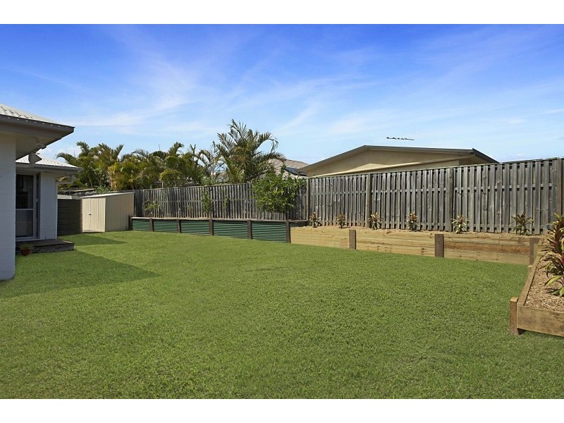 8 Shrike Court, Narangba QLD 4504