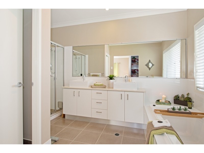 11 White Cedar Place, Narangba QLD 4504