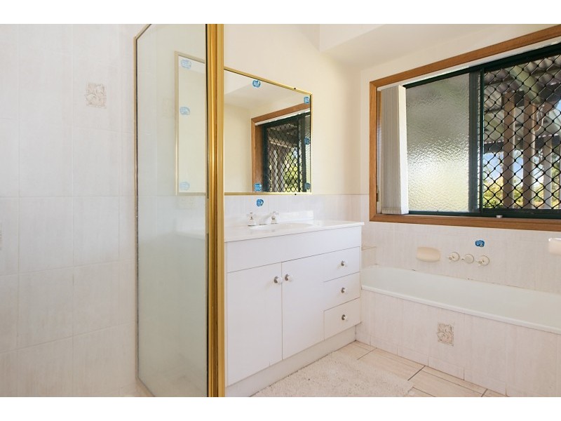 2 Charmaine Court, Burpengary QLD 4505