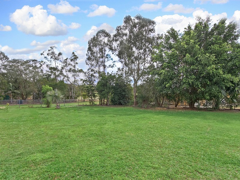 18 Harry Mac Court, Narangba QLD 4504