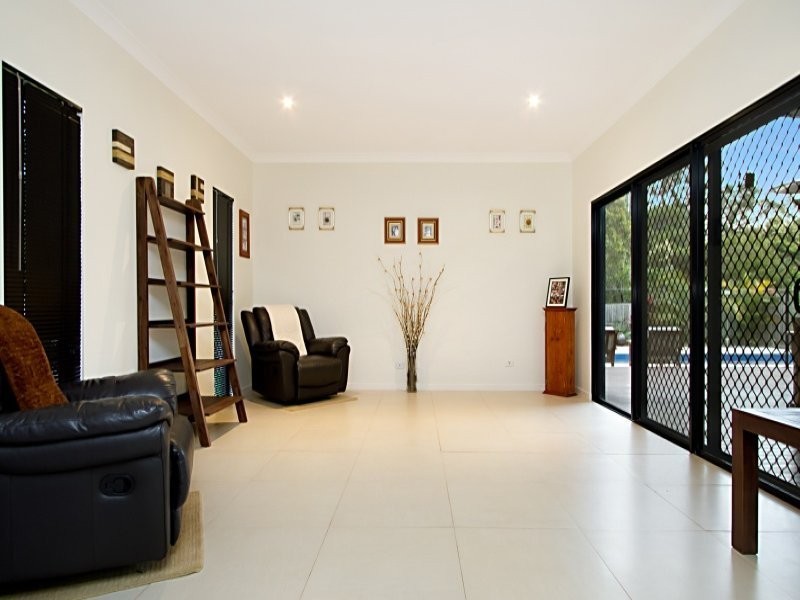 96 River Oak Way, Narangba QLD 4504