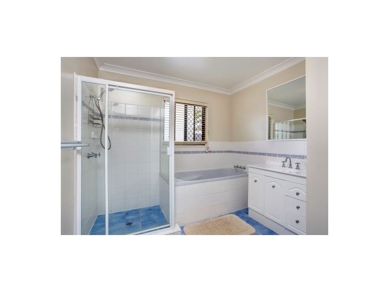 4 Claremont Court, Narangba QLD 4504