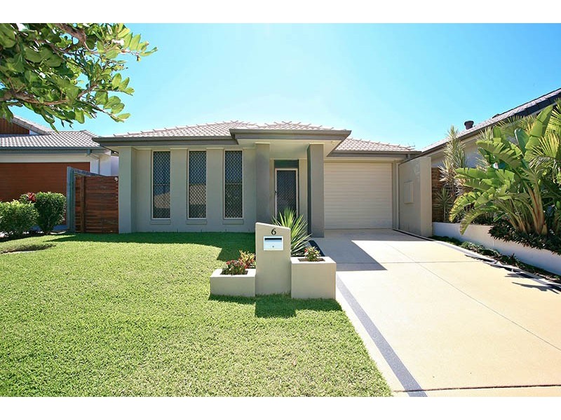 6 Millettia Close, North Lakes QLD 4509