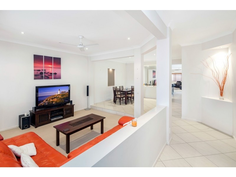 5 White Cedar Place, Narangba QLD 4504