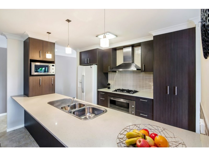 5 Pinot Court, Morayfield QLD 4506