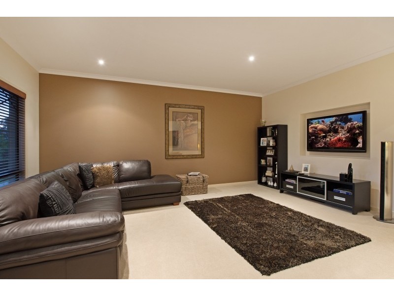 108 Tuckeroo Street, Narangba QLD 4504