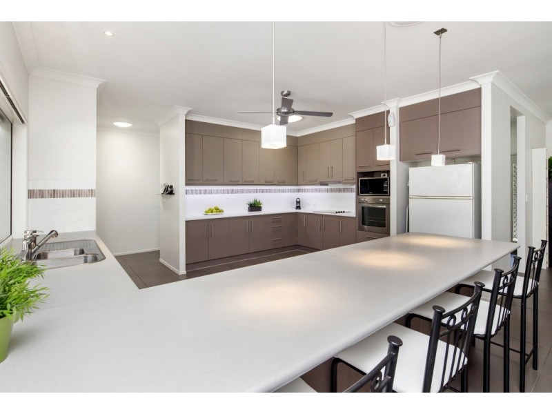 53 Creekside Drive, Narangba QLD 4504