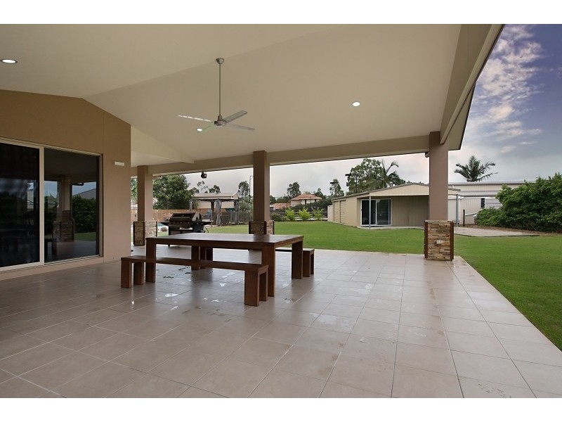 19 River Oak Way, Narangba QLD 4504