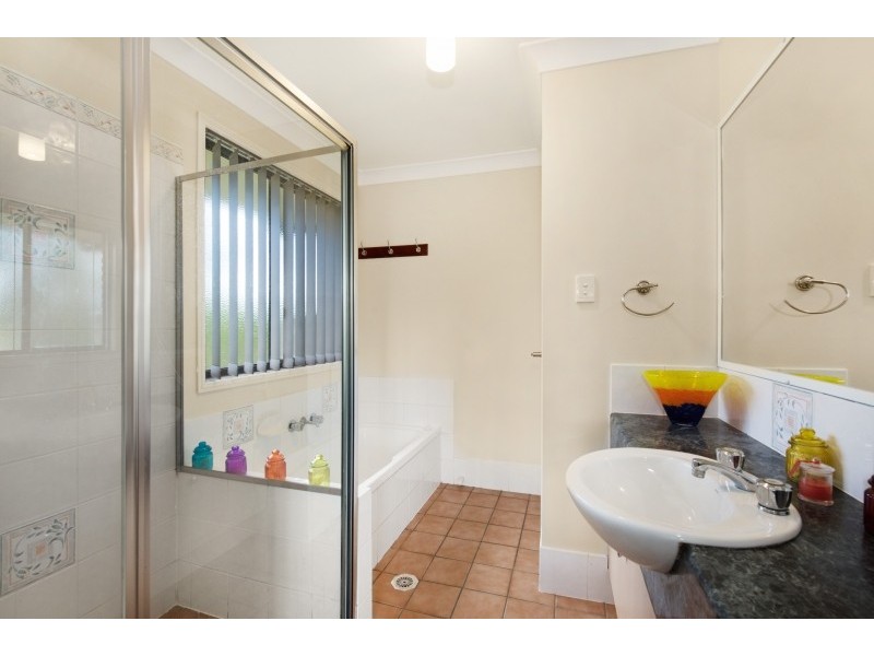 1 Jambola Court, Narangba QLD 4504