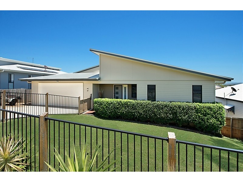 37 Stark Drive, Narangba QLD 4504