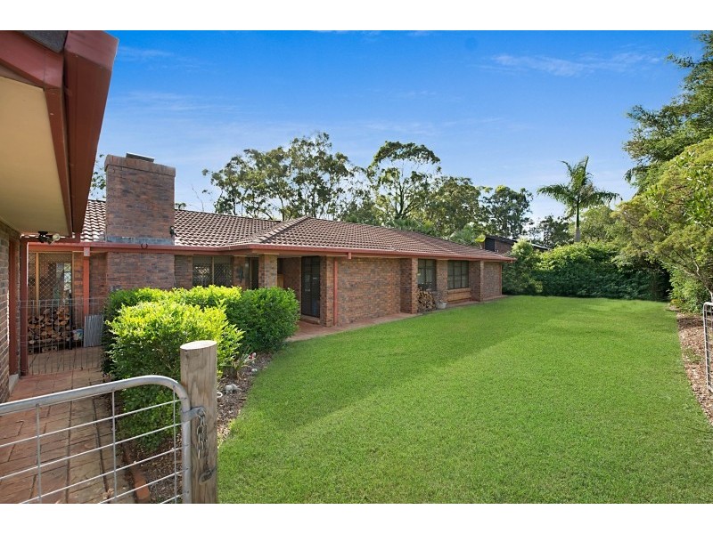 1071 Oakey Flat Road, Narangba QLD 4504