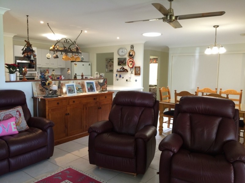 33 Mitta Crescent, Narangba QLD 4504