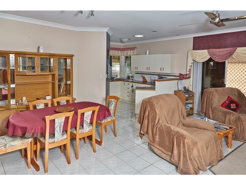 39 Piccabeen Court, Narangba QLD 4504