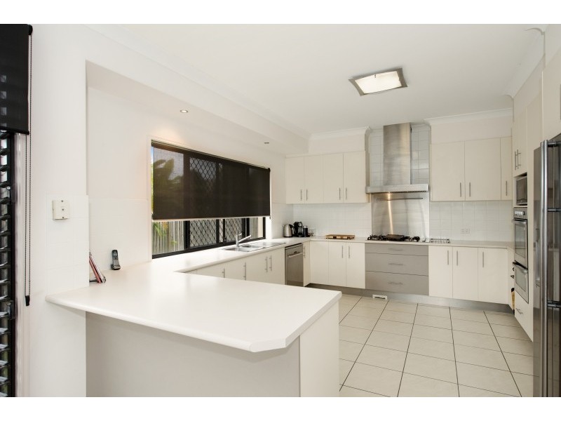 10 Barnowl Court, Narangba QLD 4504