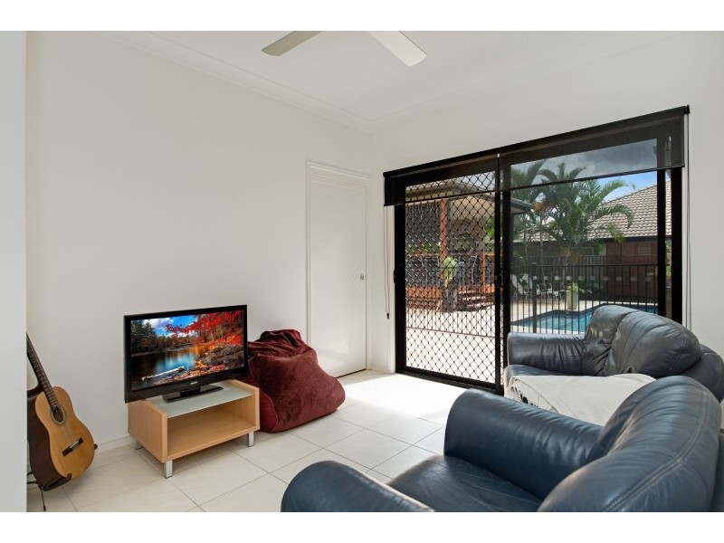 10 Barnowl Court, Narangba QLD 4504