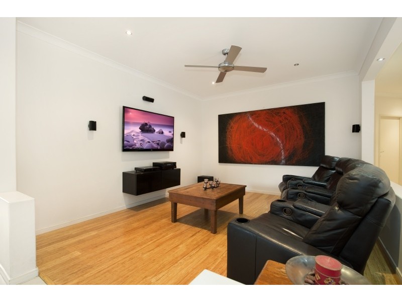 10 Barnowl Court, Narangba QLD 4504