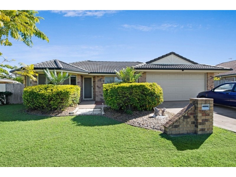 76 Pine River Drive, Murrumba Downs QLD 4503