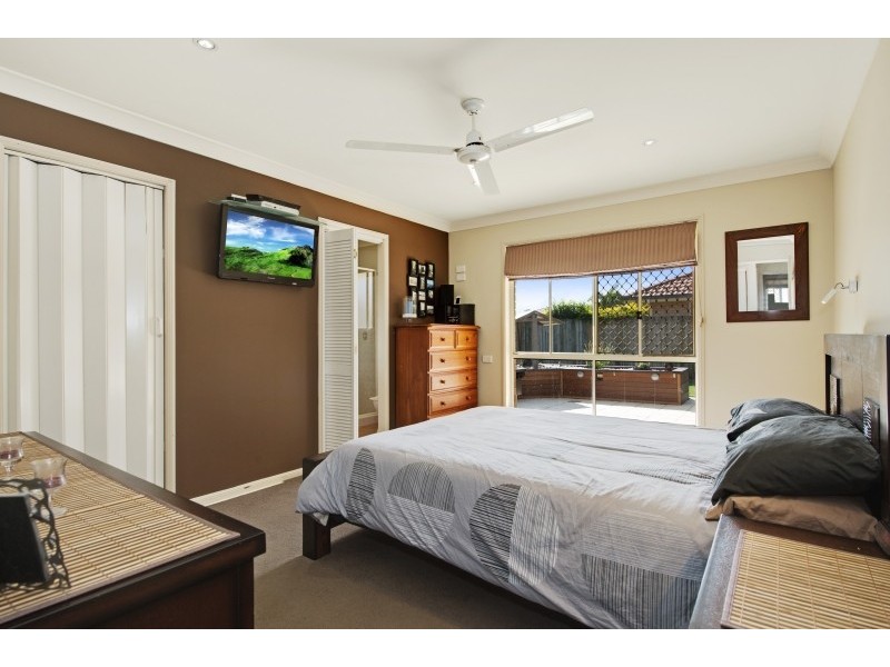 76 Pine River Drive, Murrumba Downs QLD 4503