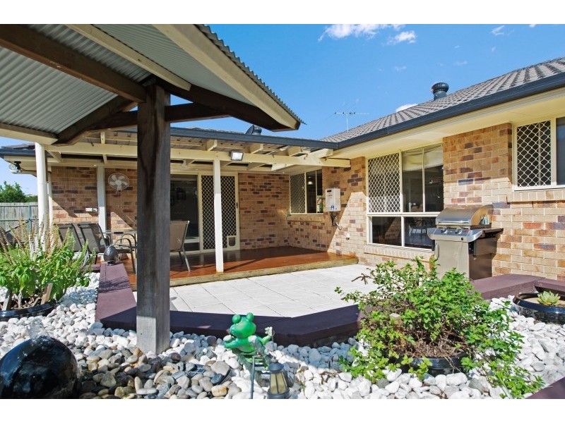 76 Pine River Drive, Murrumba Downs QLD 4503