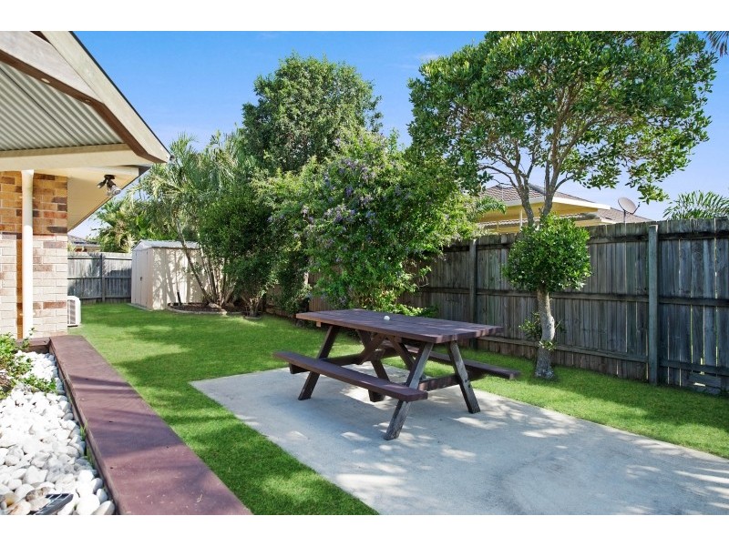 76 Pine River Drive, Murrumba Downs QLD 4503