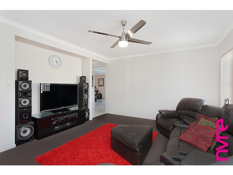 31-33 Verdelho Drive, Morayfield QLD 4506