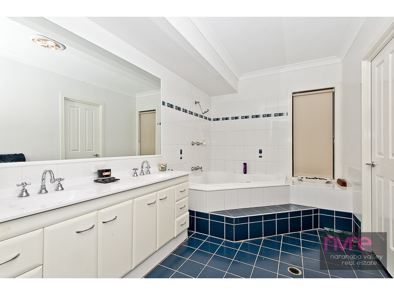 8 Mannikin Street, Narangba QLD 4504