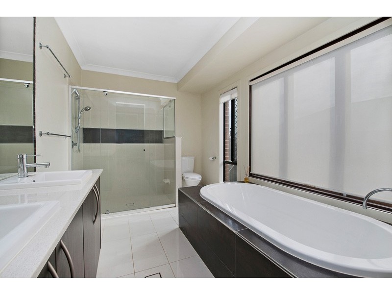 7 Pallas Parade, Warner QLD 4500