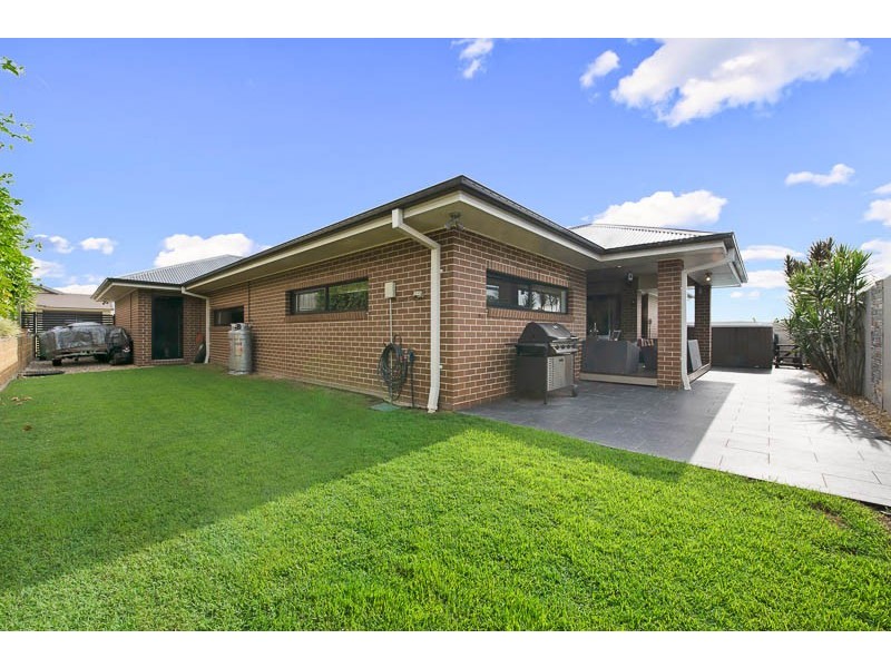 7 Pallas Parade, Warner QLD 4500