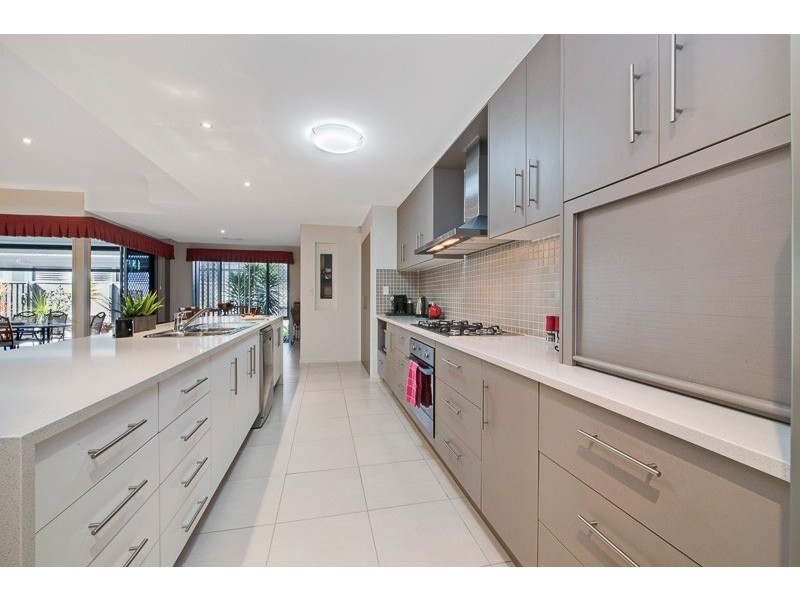31 Maidenhair Drive, Narangba QLD 4504