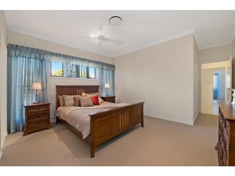 31 Maidenhair Drive, Narangba QLD 4504