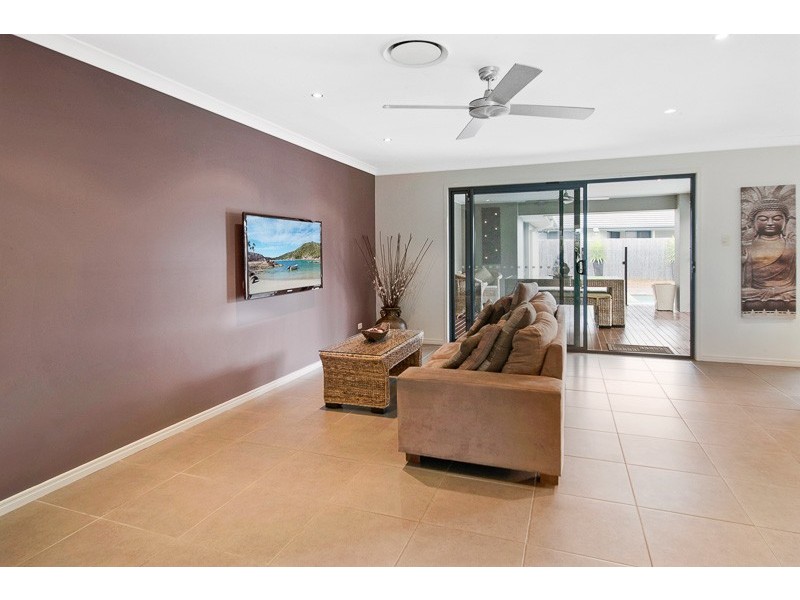 4 Pandorea Place, Narangba QLD 4504