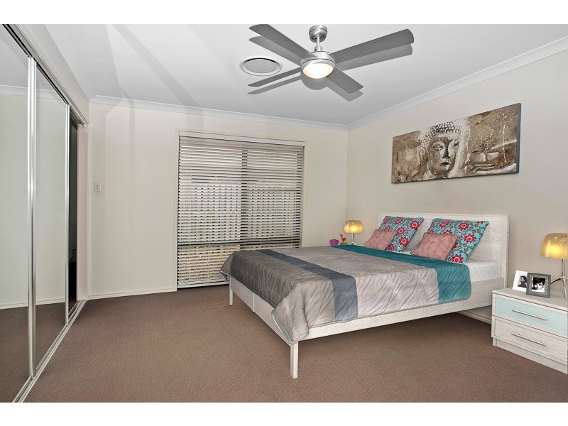 4 Pandorea Place, Narangba QLD 4504