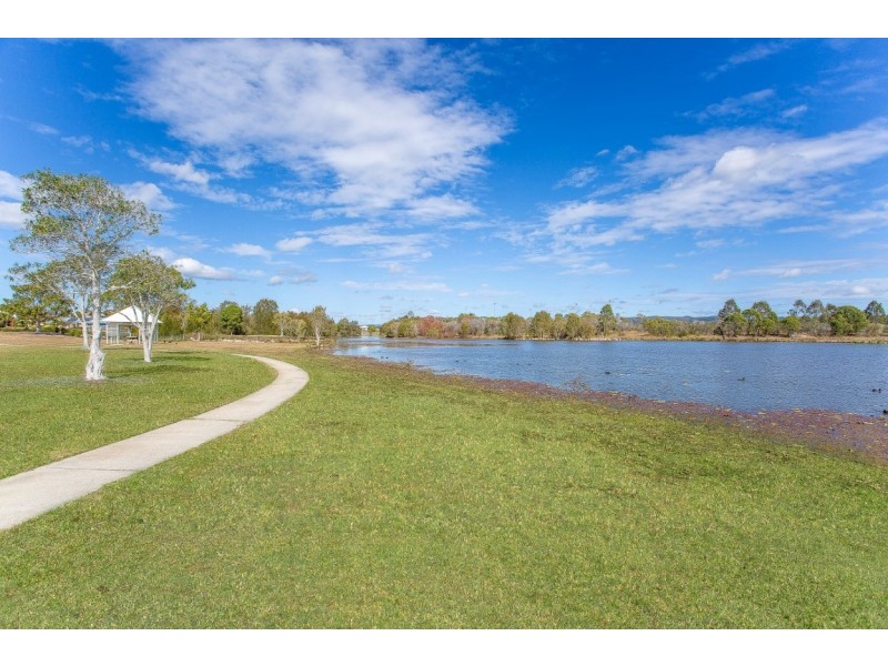 4 Tahoe Place, Narangba QLD 4504