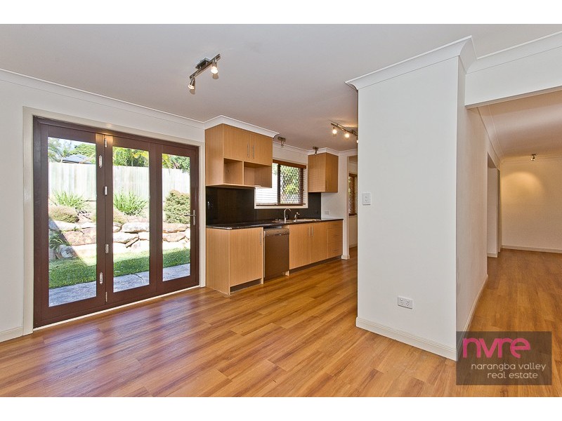 52 Belrose Avenue, Petrie QLD 4502