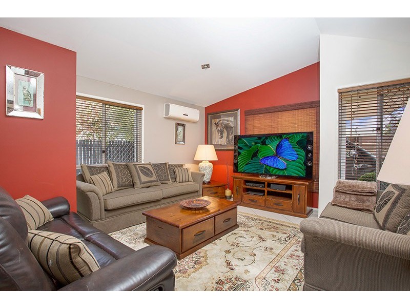 11 Cottonwood St, Narangba QLD 4504