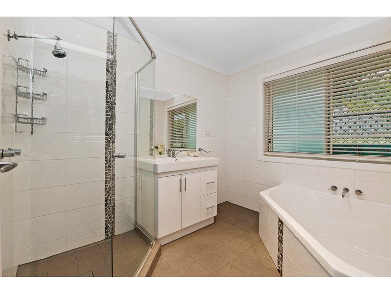 10 Tuckeroo Street, Narangba QLD 4504