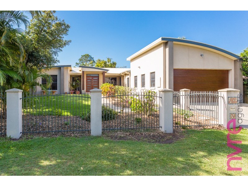 74 Bayside Drive, Beachmere QLD 4510