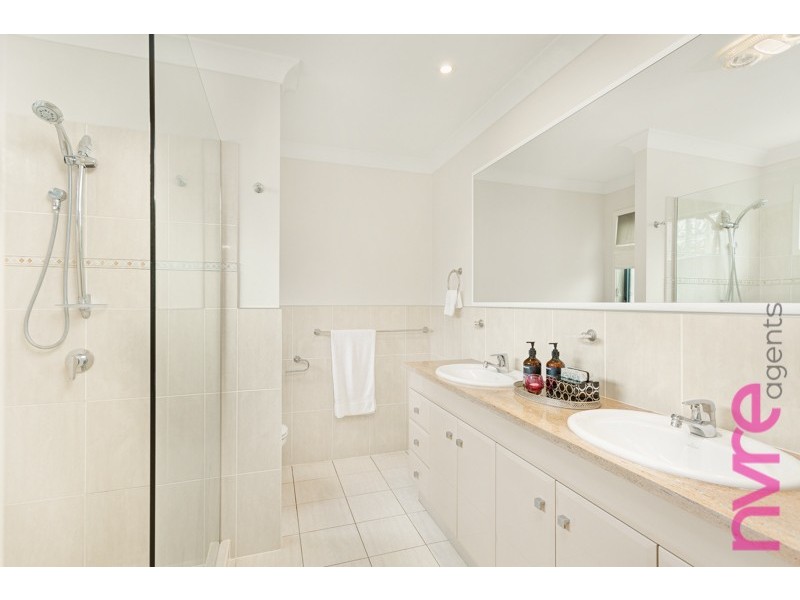 74 Bayside Drive, Beachmere QLD 4510