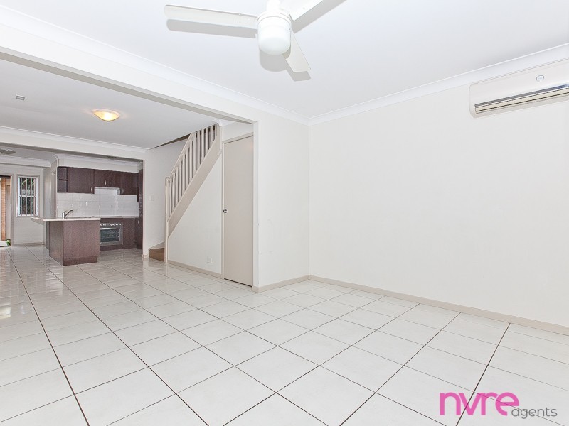 14/2 Station Road, Burpengary QLD 4505