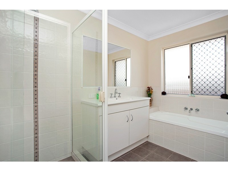 7 Lennon Boulevard, Narangba QLD 4504