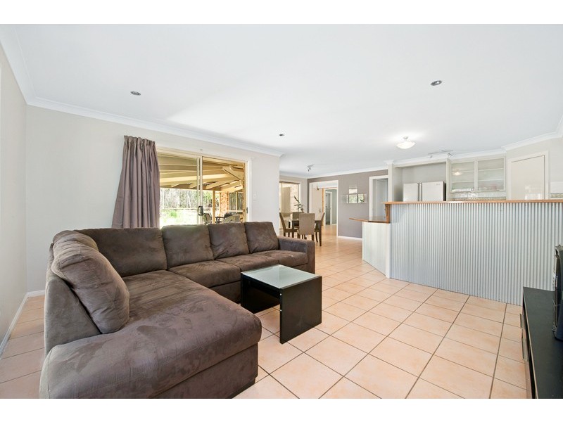 9 Orpheus Place, Burpengary QLD 4505