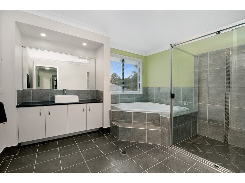 18 Hideaway Close, Narangba QLD 4504