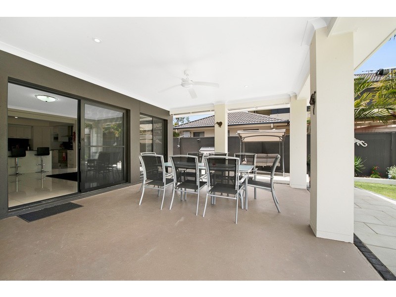 18 Hideaway Close, Narangba QLD 4504