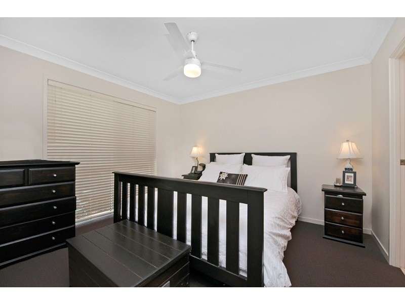 2/28 Barrine Place, Narangba QLD 4504