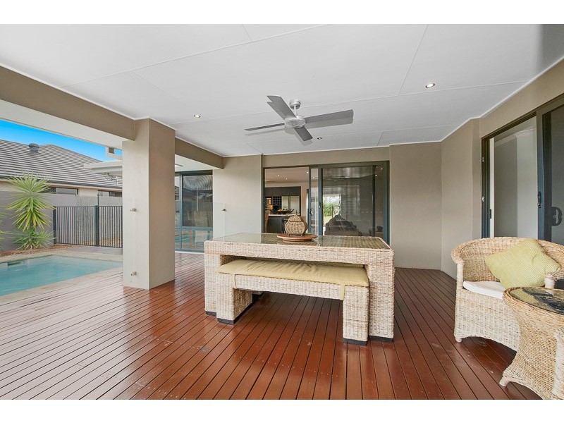 4 Pandorea Place, Narangba QLD 4504